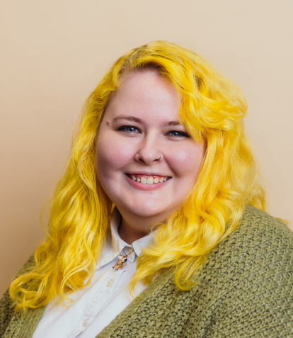 headshot of nurturing therapy services team therapist Molly